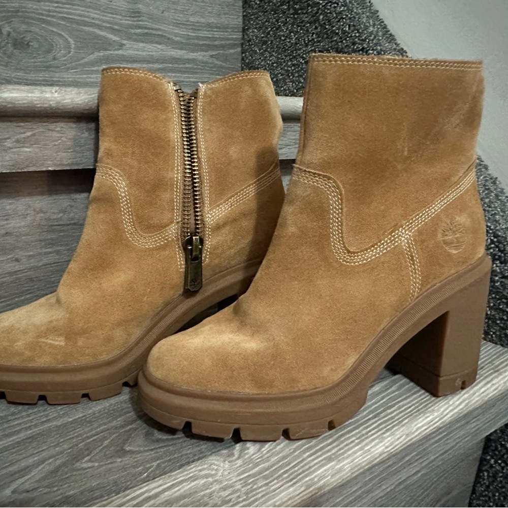 Timberland Women's Brown Suede Ankle Boots